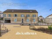 Appartement à SURVILLIERS