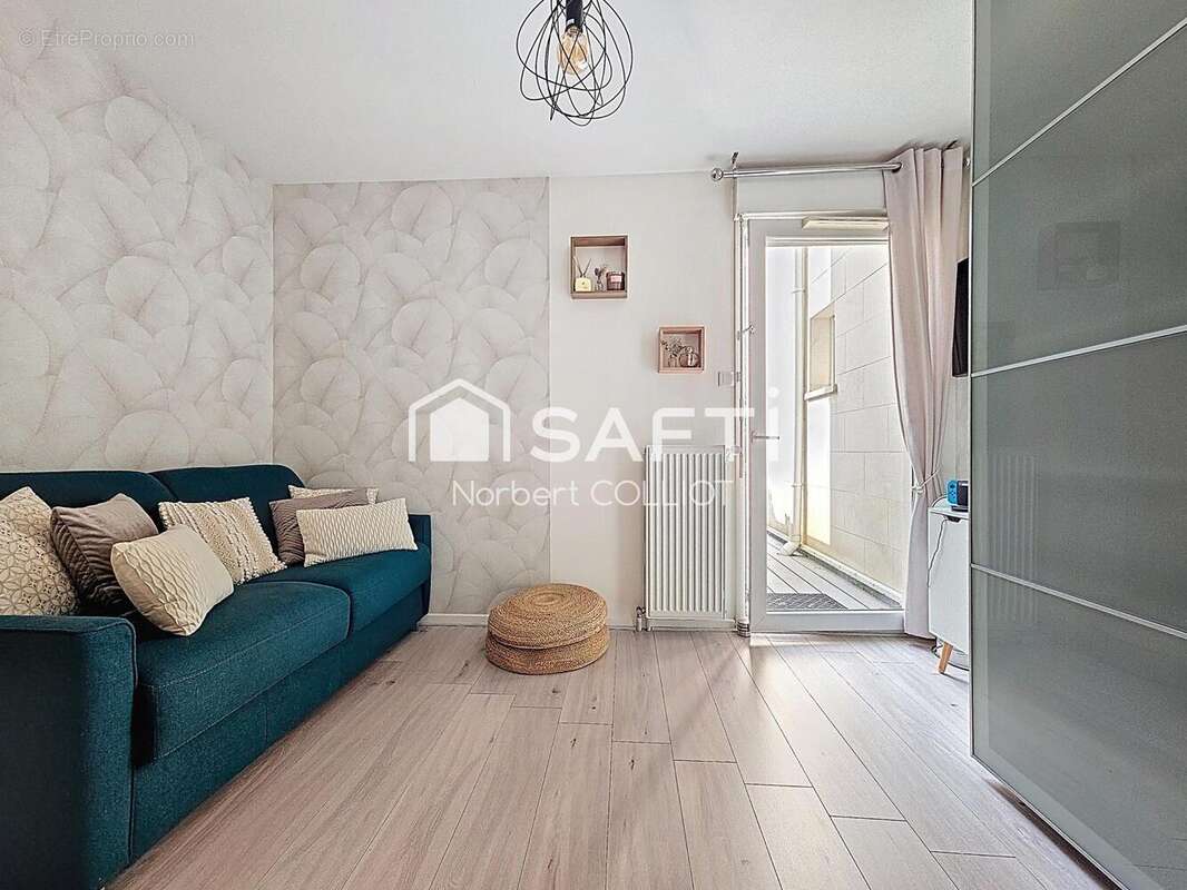 Photo 8 - Appartement à ELANCOURT