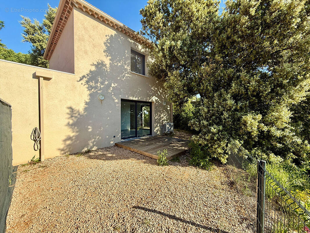 Maison à SAINT-MAXIMIN-LA-SAINTE-BAUME