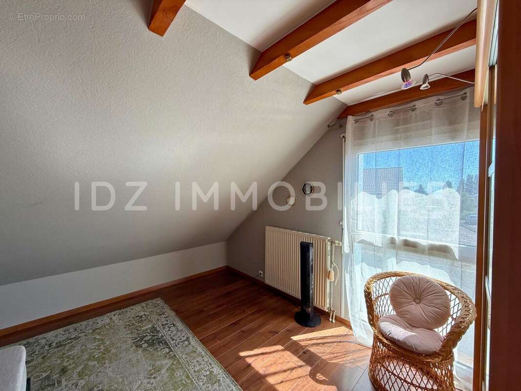 Maison 140 m² à Folgensbourg  - photo 8