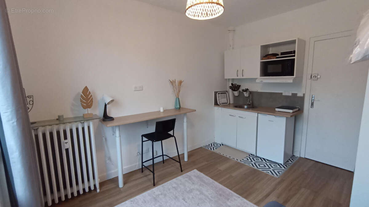 Appartement à VILLE-D&#039;AVRAY