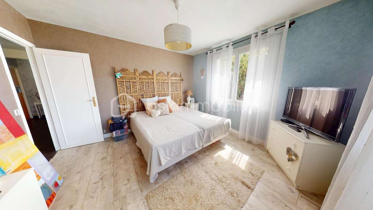 Maison de plain-pied - T4 - Saint Maurice sur Fessard - photo 16