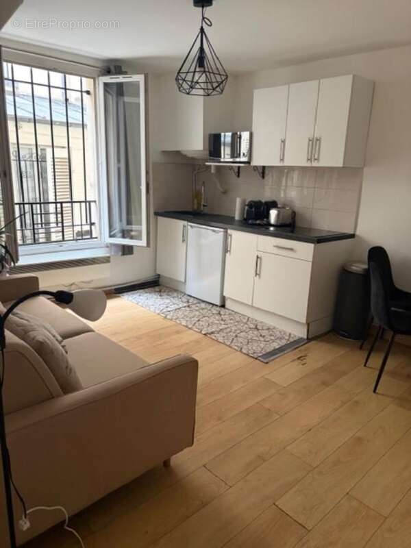 Appartement à PARIS-11E
