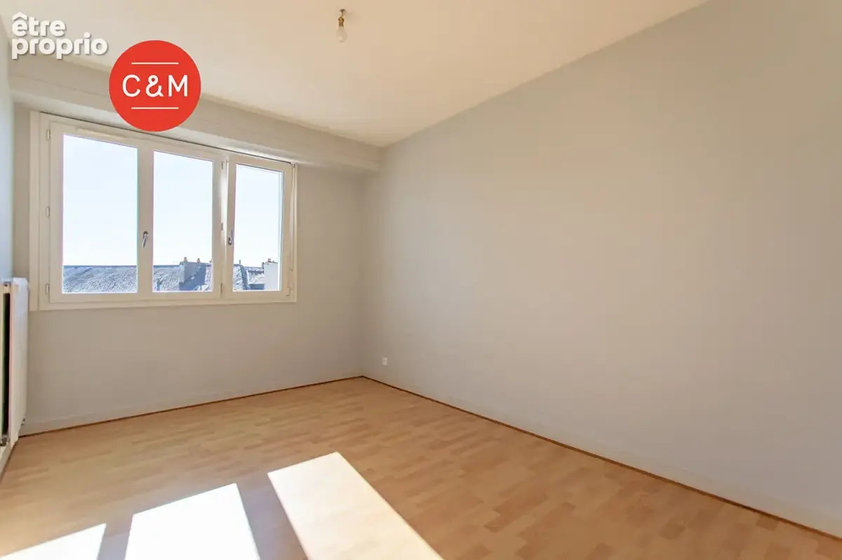 REZE SAINT-PAUL - Appartement 2 pièces 45 m² - photo 5