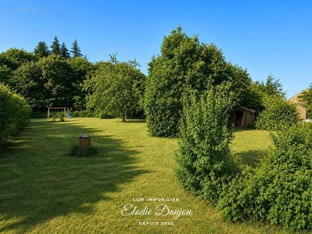 Ensemble murs commerciaux + appartement et dépendances - Aux portes de Châteaudun - photo 13