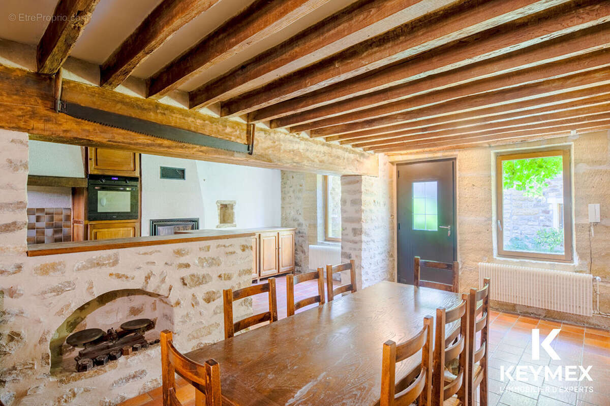 Maison à ENNERY