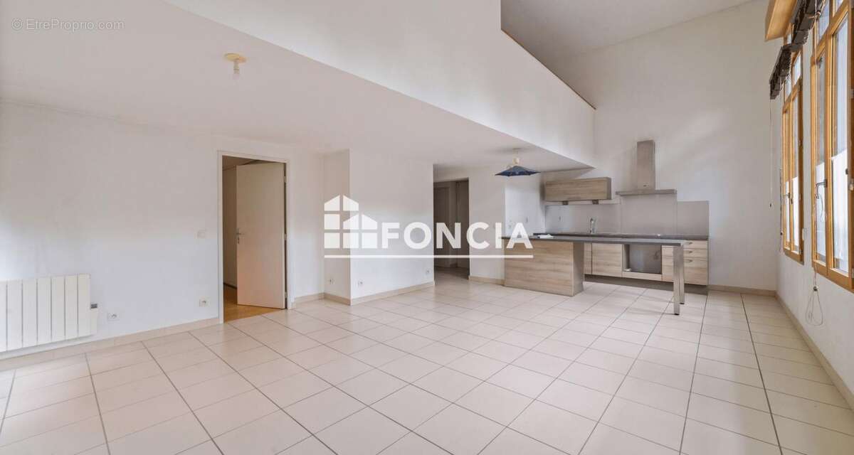 Appartement à LYON-3E
