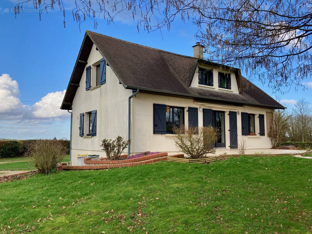 Maison à BOURNEVILLE