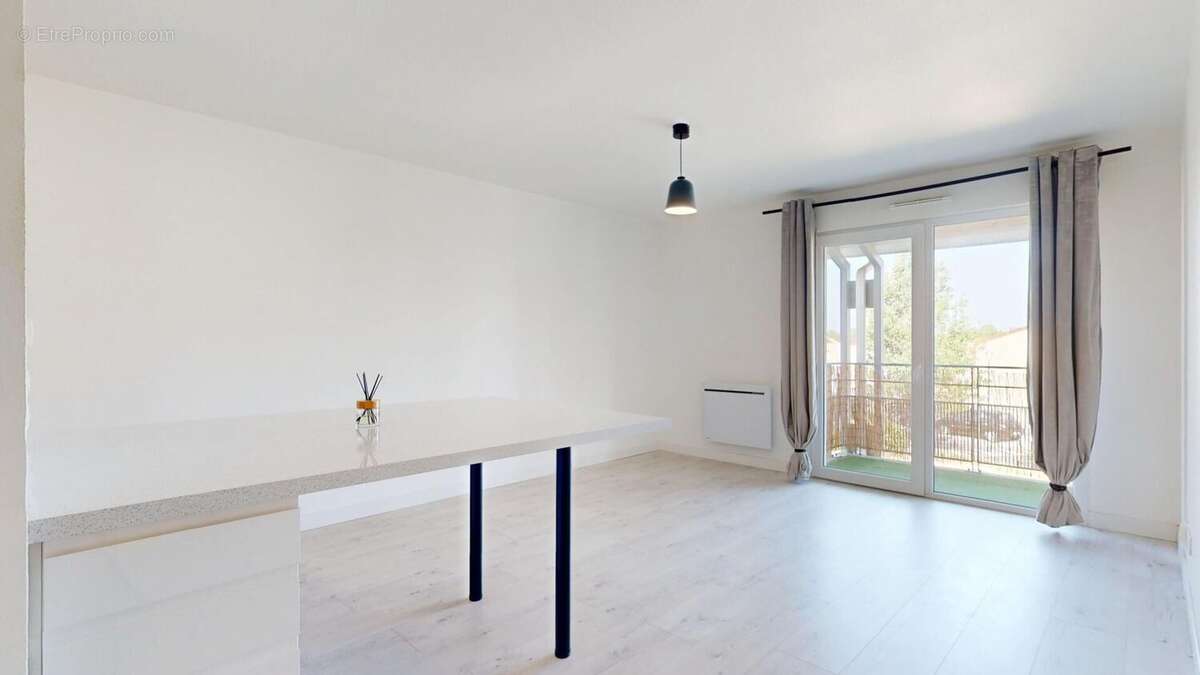 Appartement 42 m² à Artigues-Pres-Bordeaux  - photo 5