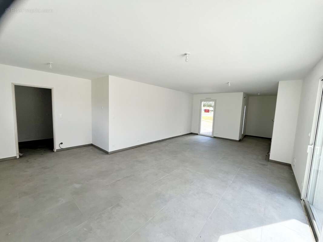 Maison 3 chambres SALLERTAINE (85) - photo 6