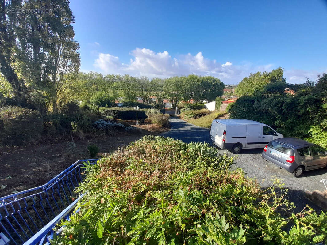 Maison à L'ILE-D'ELLE