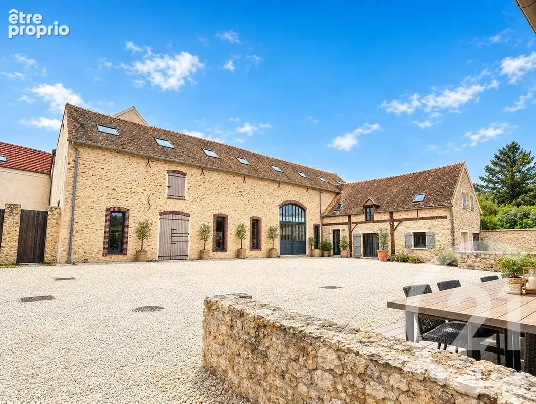 Photo Maison à Richebourg au prix de 1 250 000€