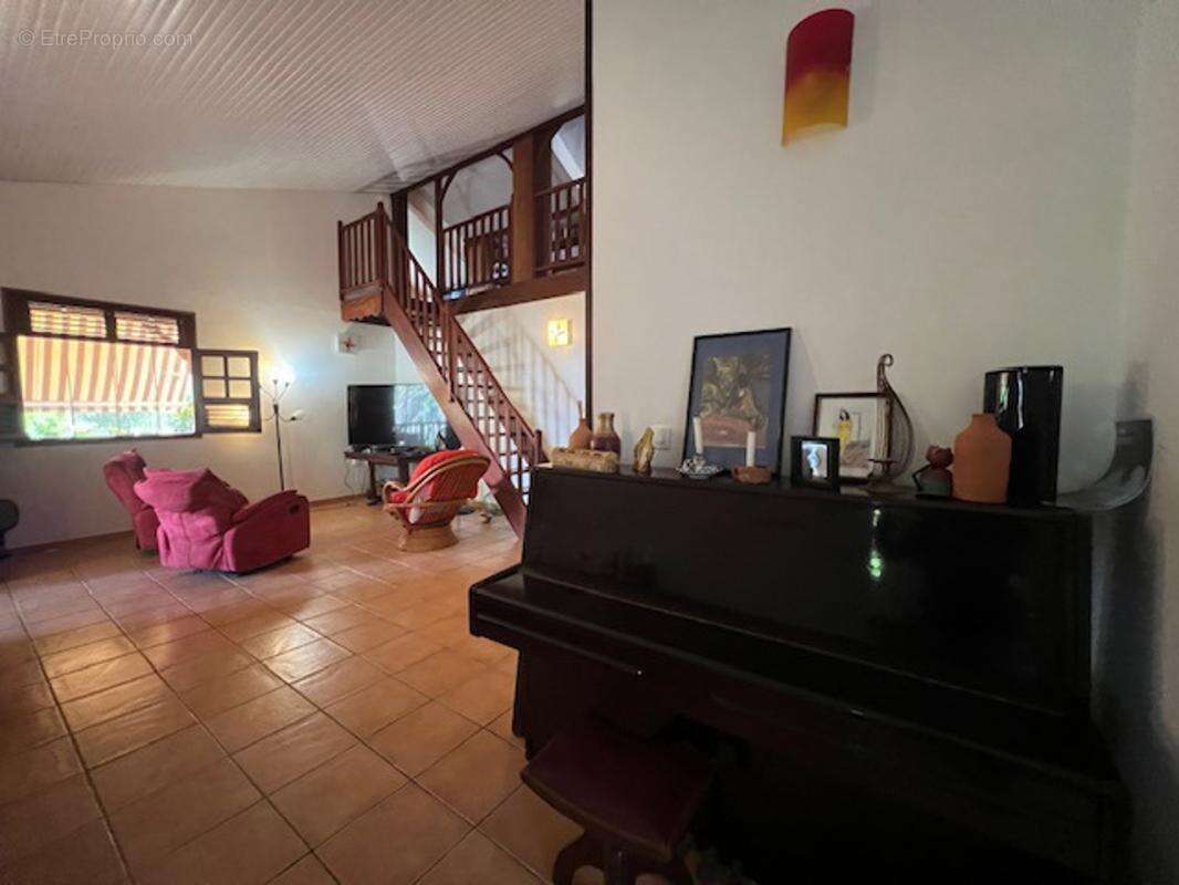 Maison à LE LAMENTIN