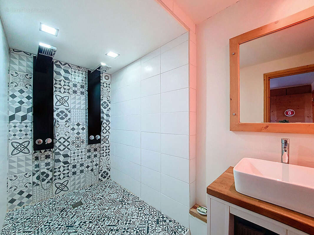 Maison à SAINT-JEAN-DE-BELLEVILLE