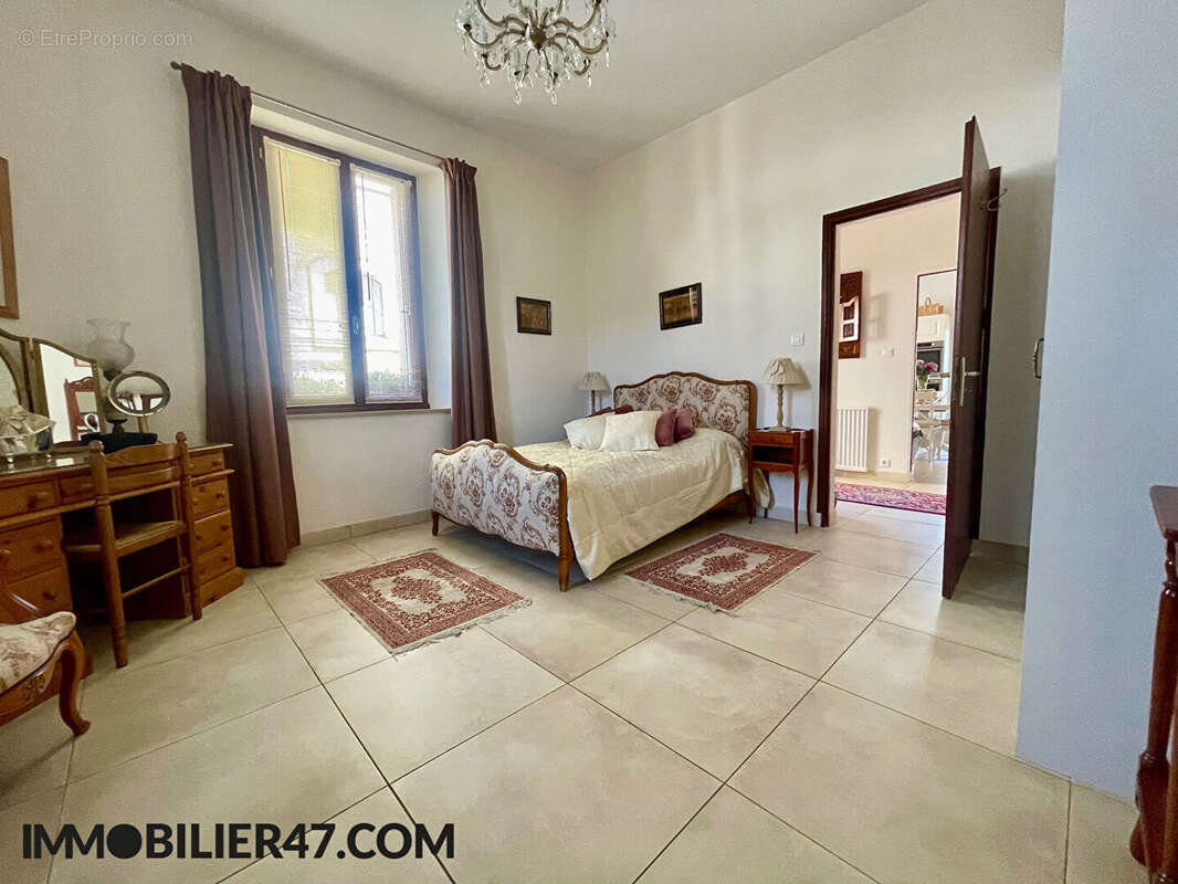 Maison à CASTELMORON-SUR-LOT