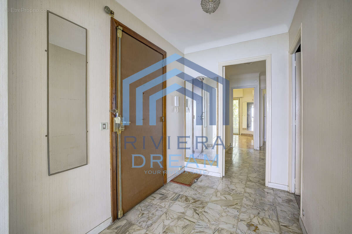 Appartement à MENTON