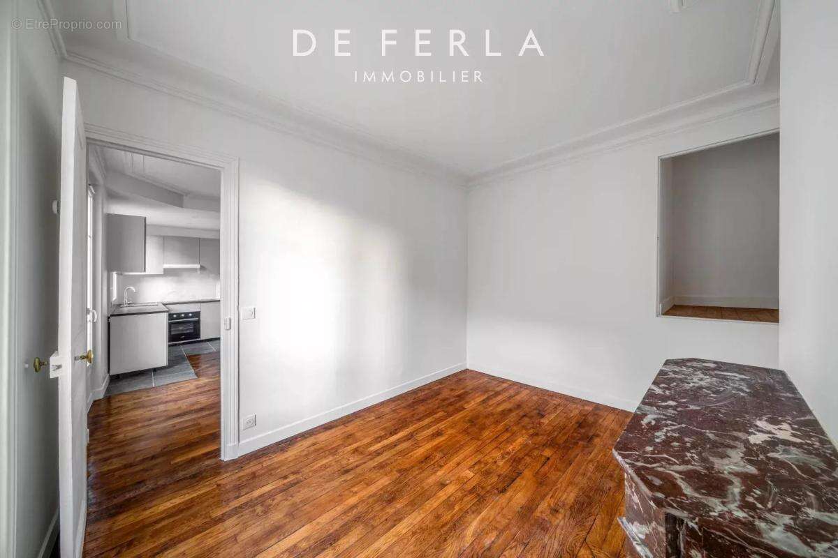 Appartement à PARIS-15E