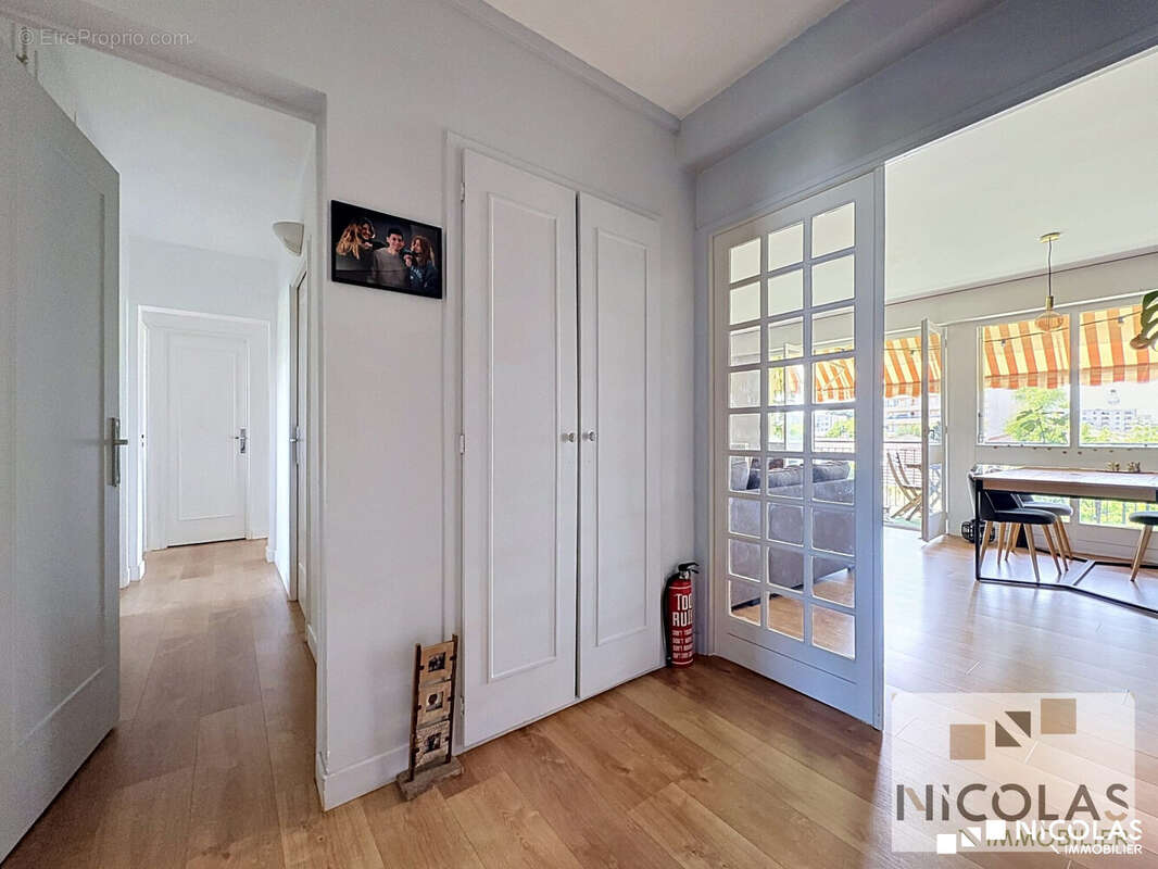 Appartement à BORDEAUX