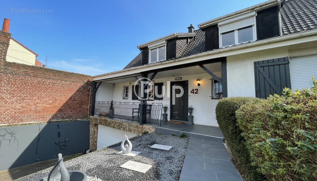 Maison à LOOS-EN-GOHELLE