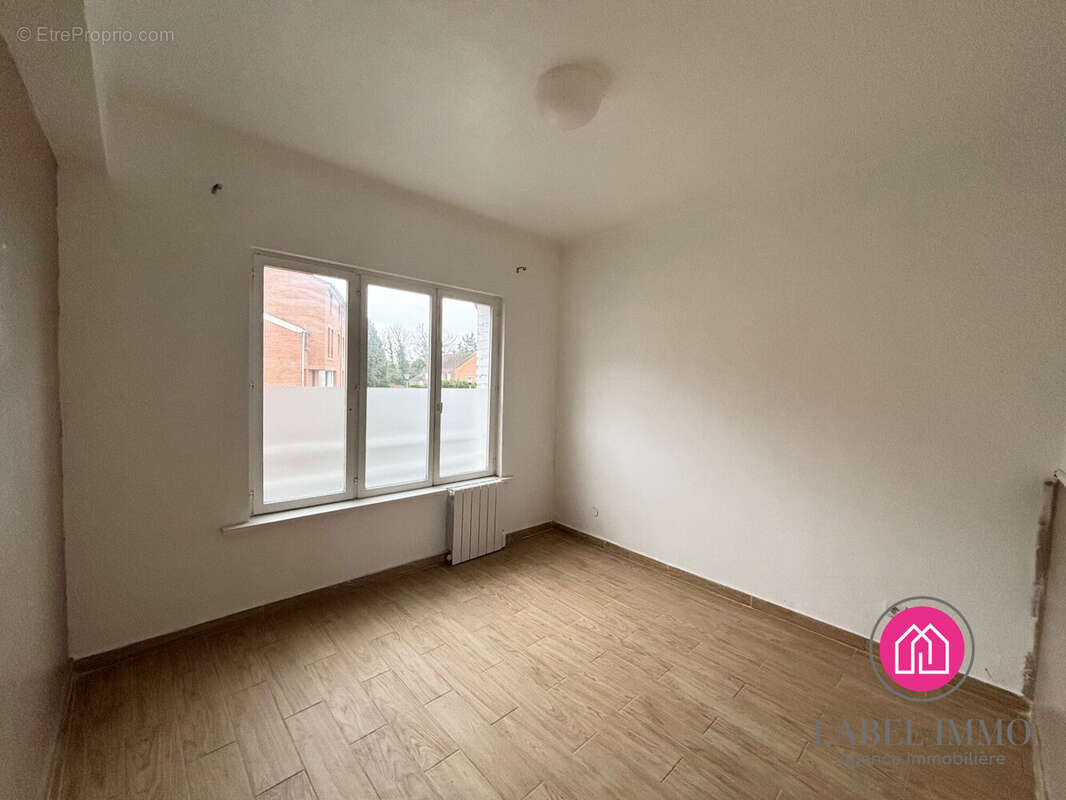 Appartement à VIEUX-CONDE