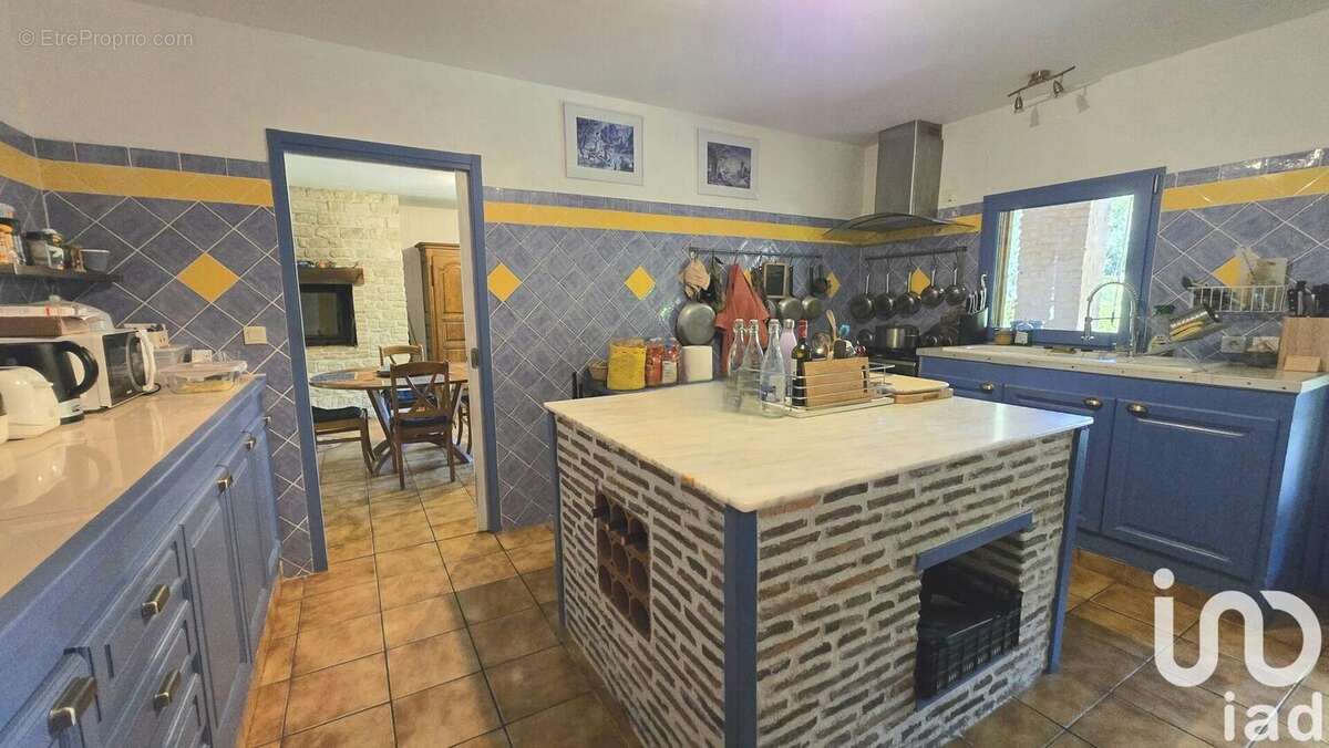 Photo 2 - Maison à SAINT-SYMPHORIEN