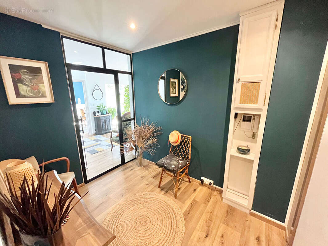 Appartement à SAINT-CYR-SUR-LOIRE