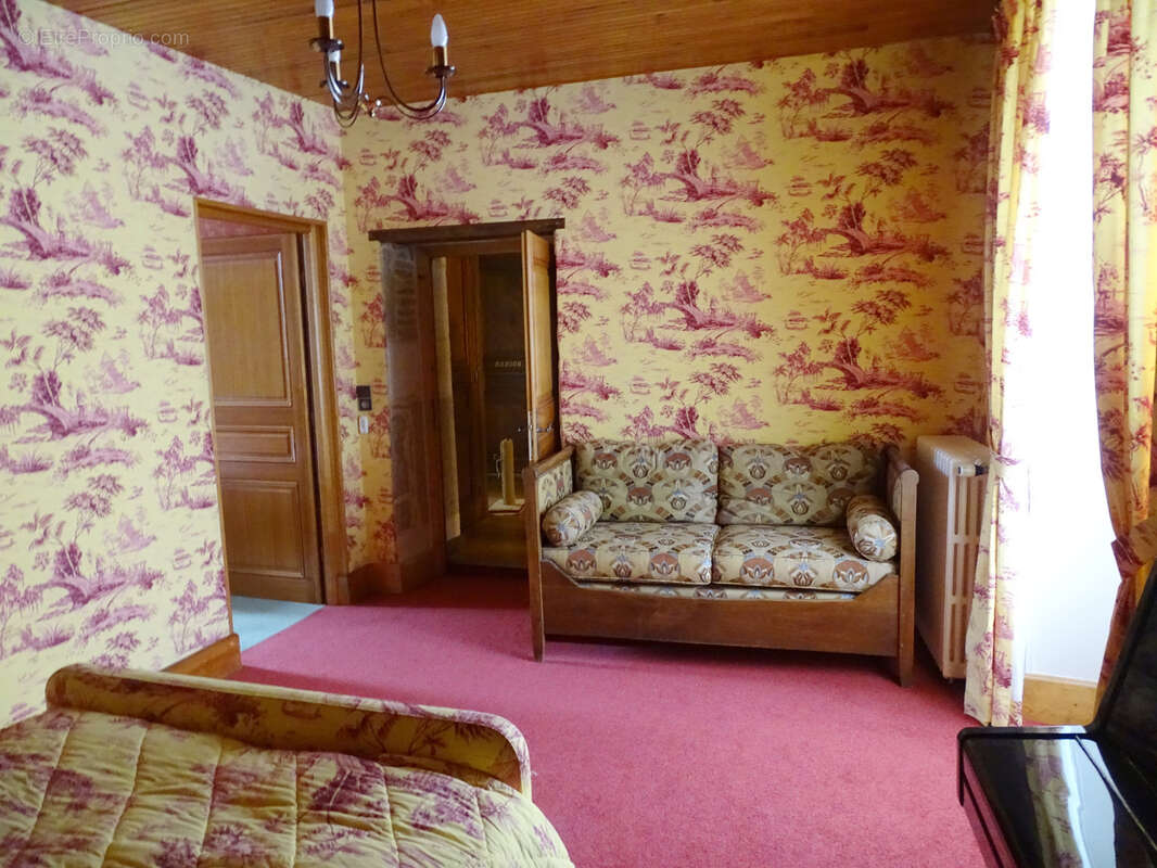 Maison à CHATILLON-SUR-SEINE