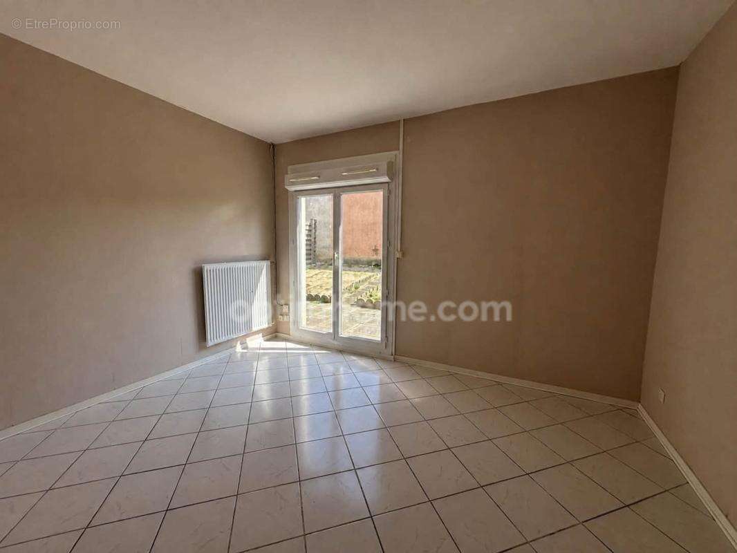  À vendre – Charmante maison de plain-pied de 55 m² à Auchel - photo 5