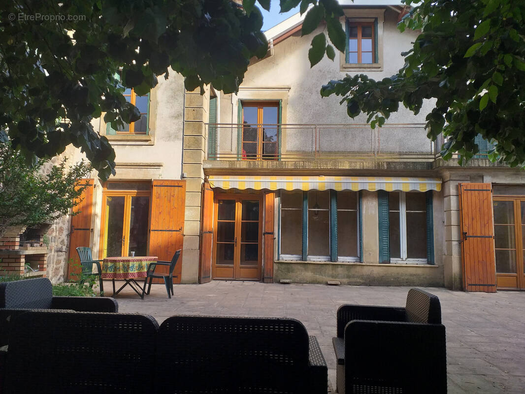 Maison à PANISSIERES