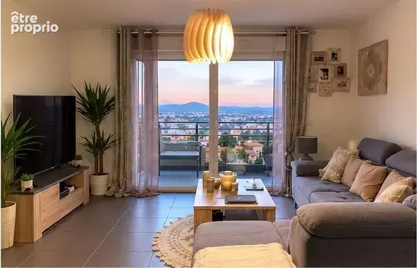 Saint-raphaël – beau 3 pièces avec terrasse et piscine rooftop - photo 4