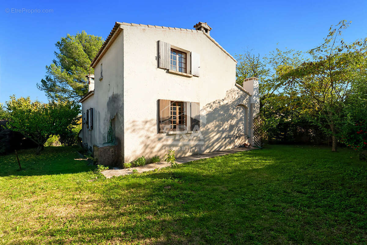 Maison à BOUC-BEL-AIR