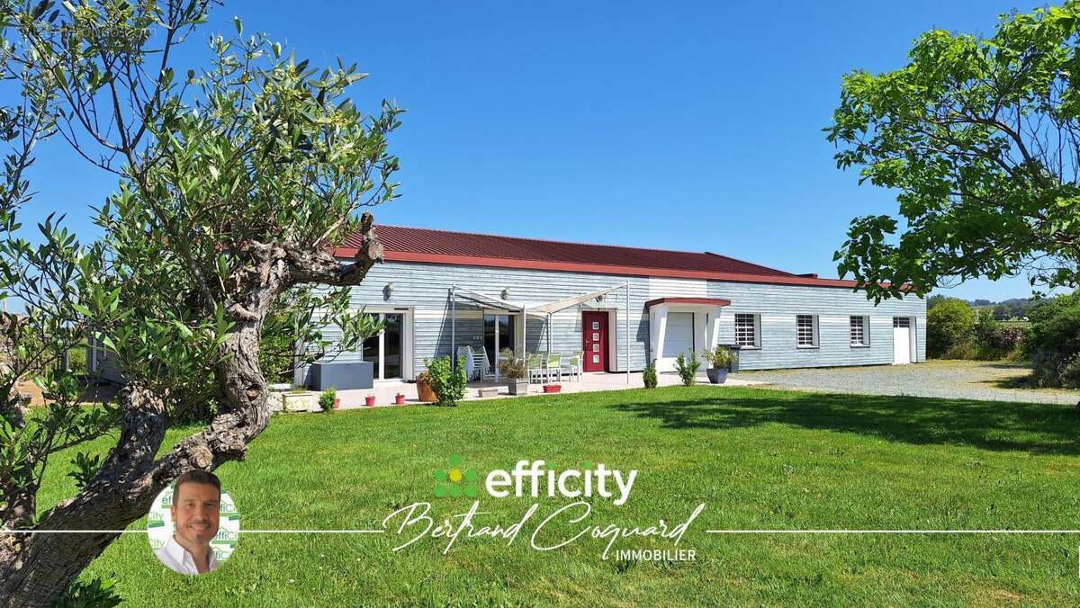 Maison 200 m² à Saint-Jodard  - photo 2