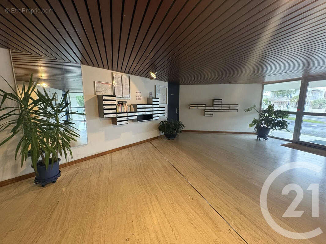 Appartement à VAUX-SUR-MER