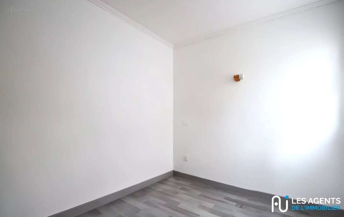 Appartement à FLEURY-LES-AUBRAIS