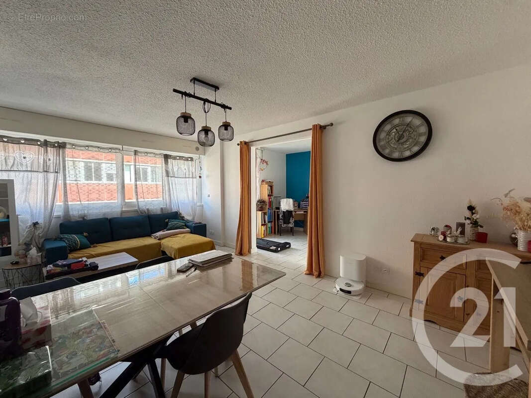 Appartement 78 m² à Aurillac  - photo 3