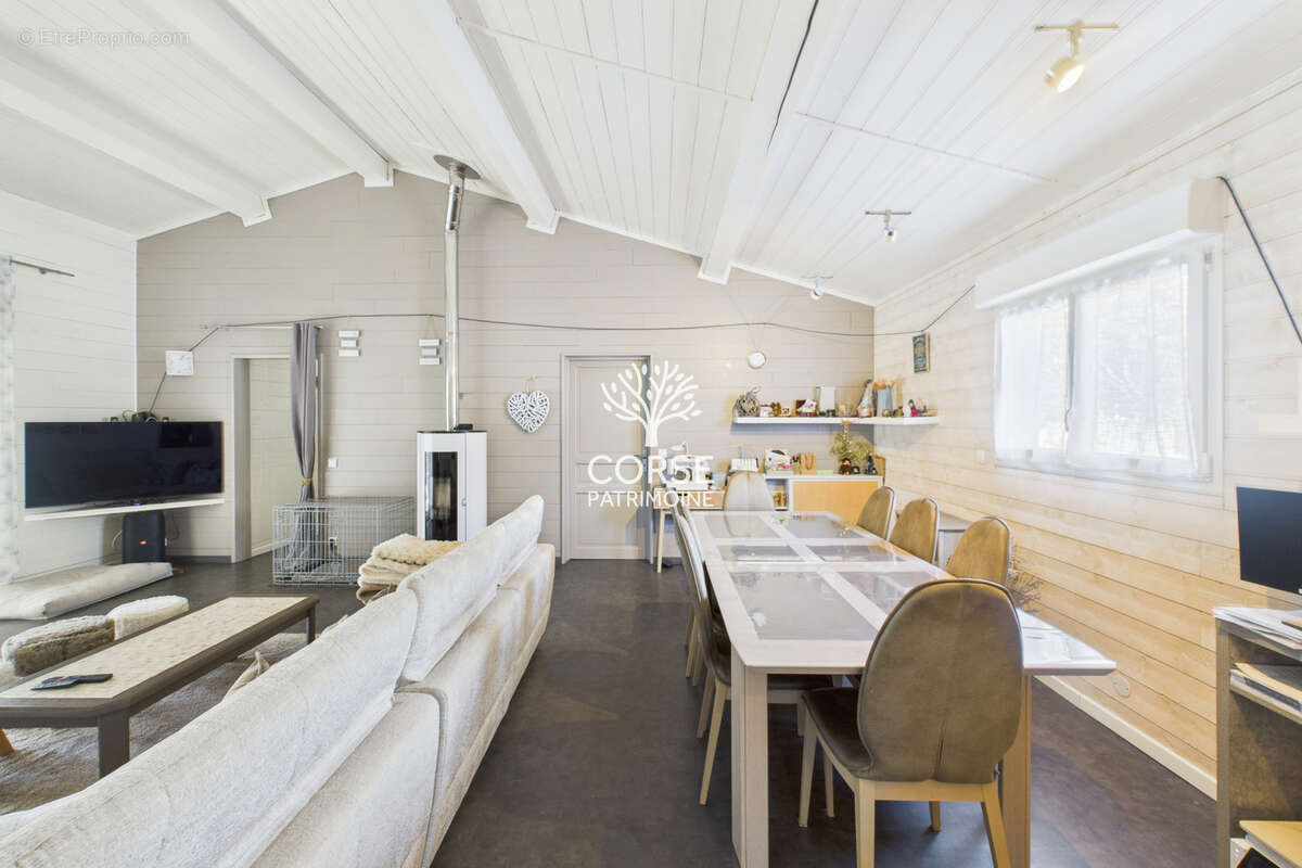 Maison à PORTO-VECCHIO