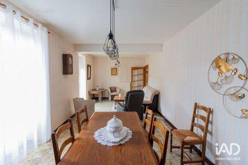 Photo 6 - Maison à NALLIERS