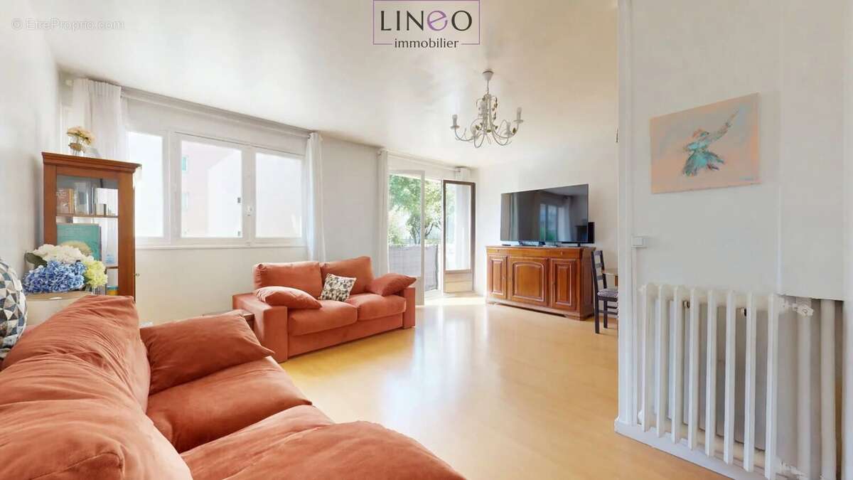 Appartement à THIAIS