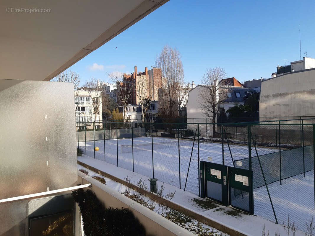 Appartement à NEUILLY-SUR-SEINE