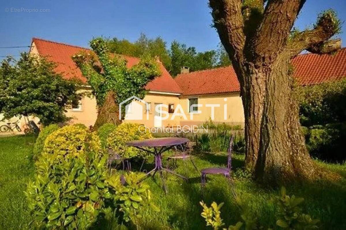 Photo 1 - Maison à BELLE-ET-HOULLEFORT