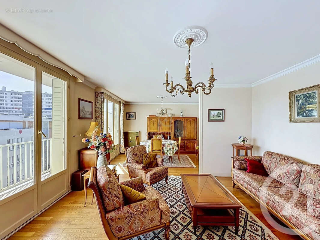 Appartement à LYON-8E
