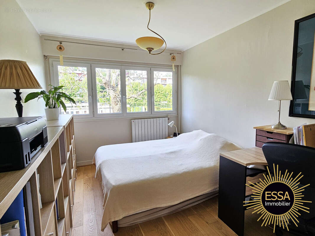 Appartement à NOISY-LE-ROI
