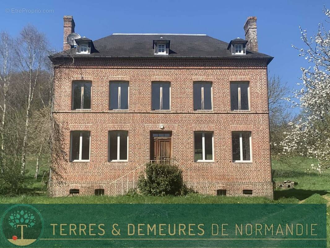 Maison à OUILLY-LE-VICOMTE