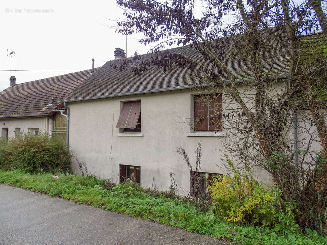 Appartement à MENNETOU-SUR-CHER