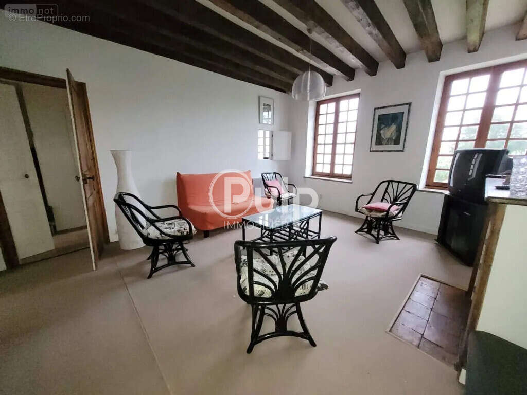 Maison à SAINT-MARTIN-BOULOGNE