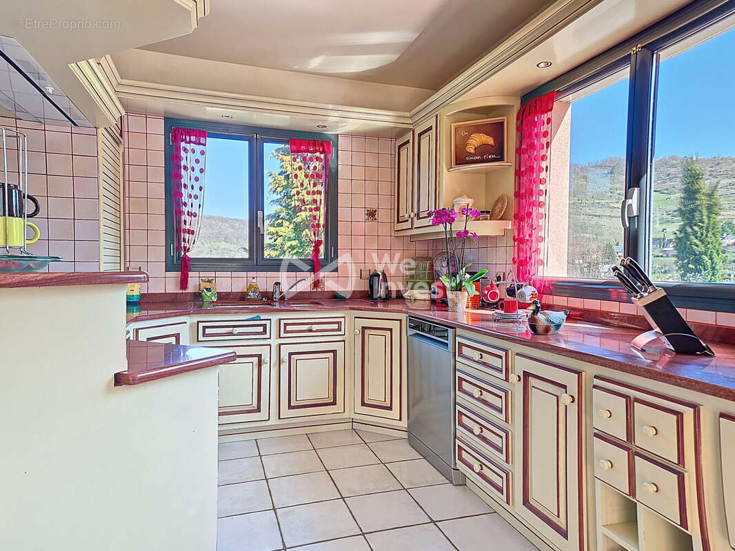 Maison à MARCILLAC-VALLON