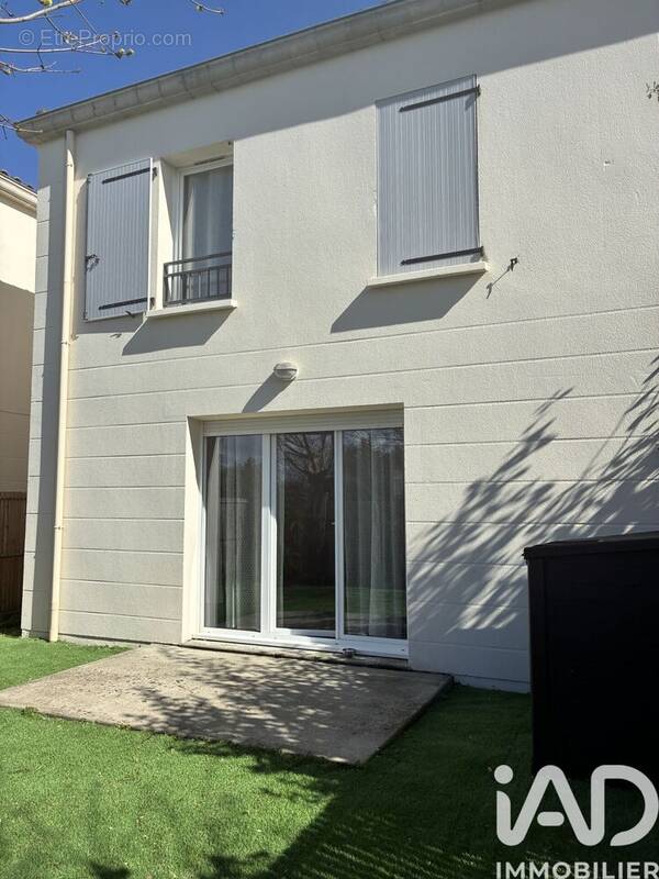 Photo 1 - Maison à BLAYE