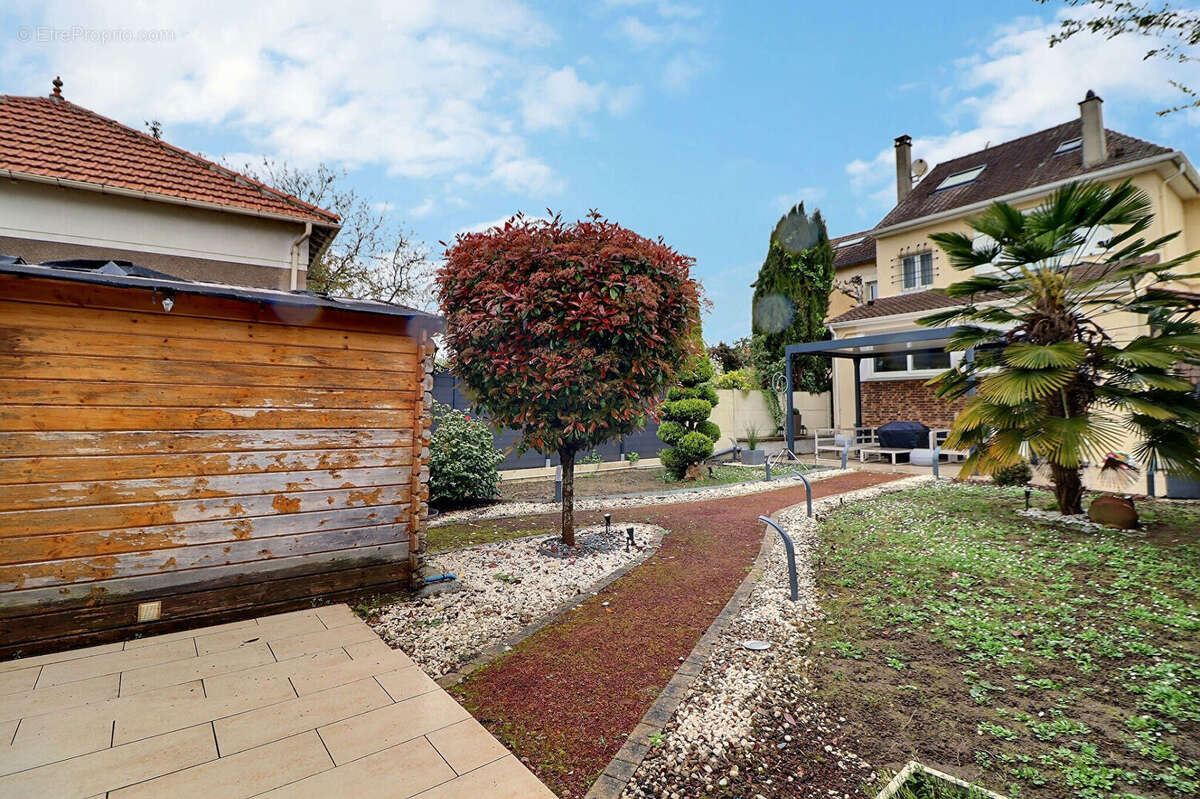 Maison à SAINT-PRIX