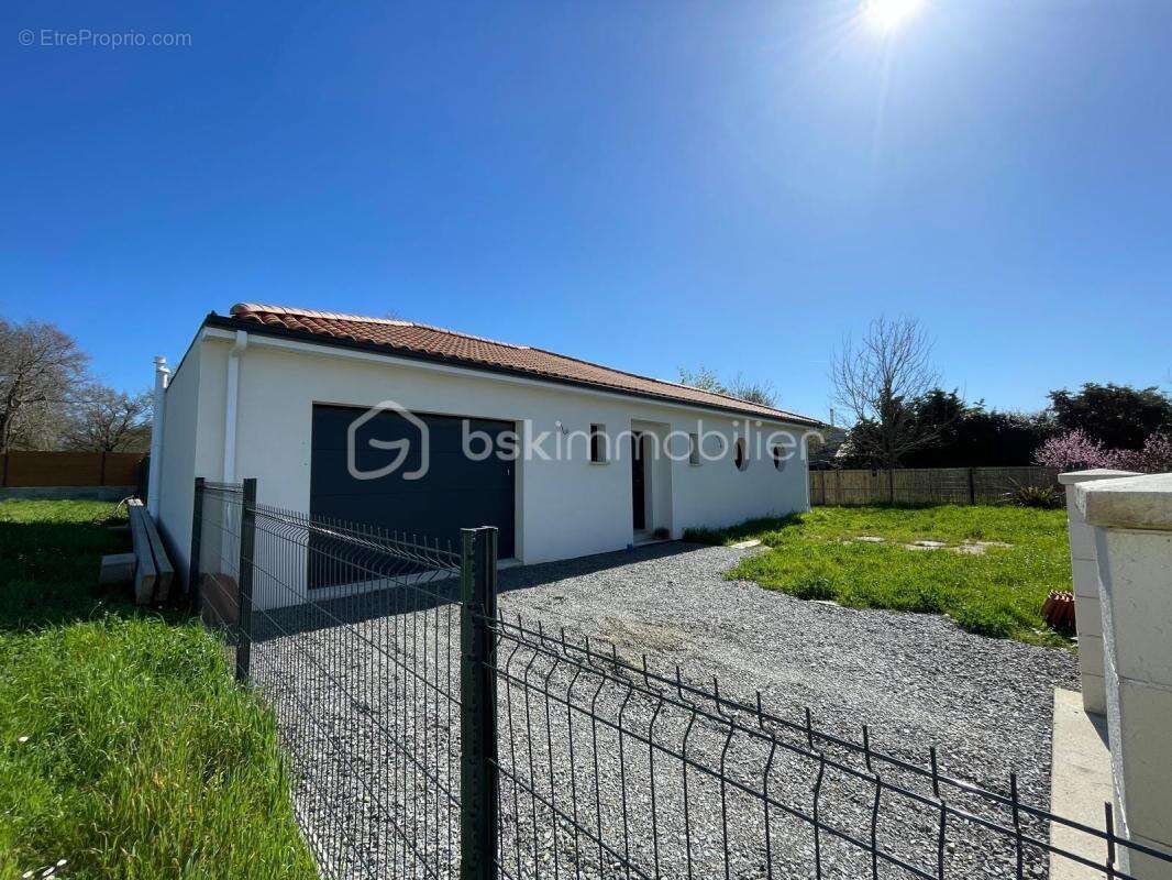 Maison à ARTHON-EN-RETZ