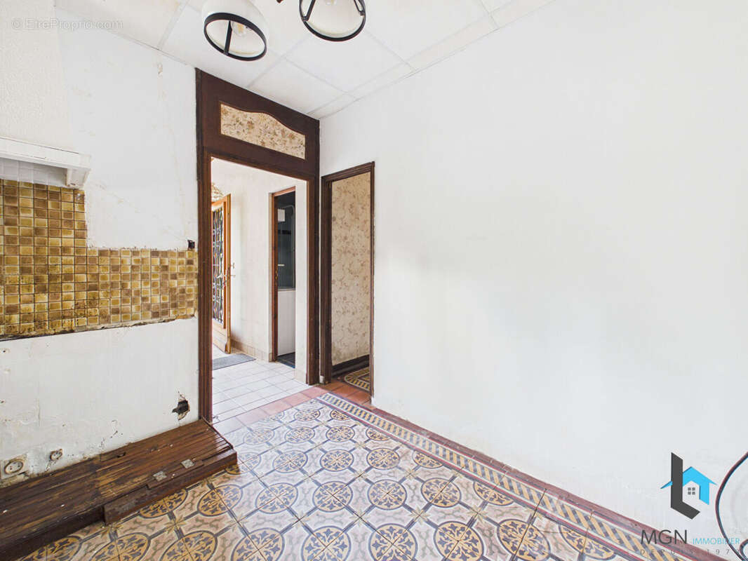 Proche nogent le roi - maison ancienne - photo 8